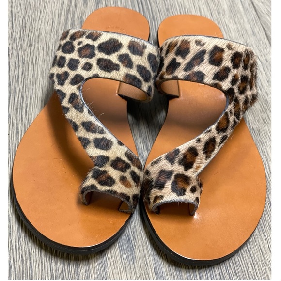 Kenneth Cole New York Palm Flat Toe Loop Sandal - Picture 11 of 13